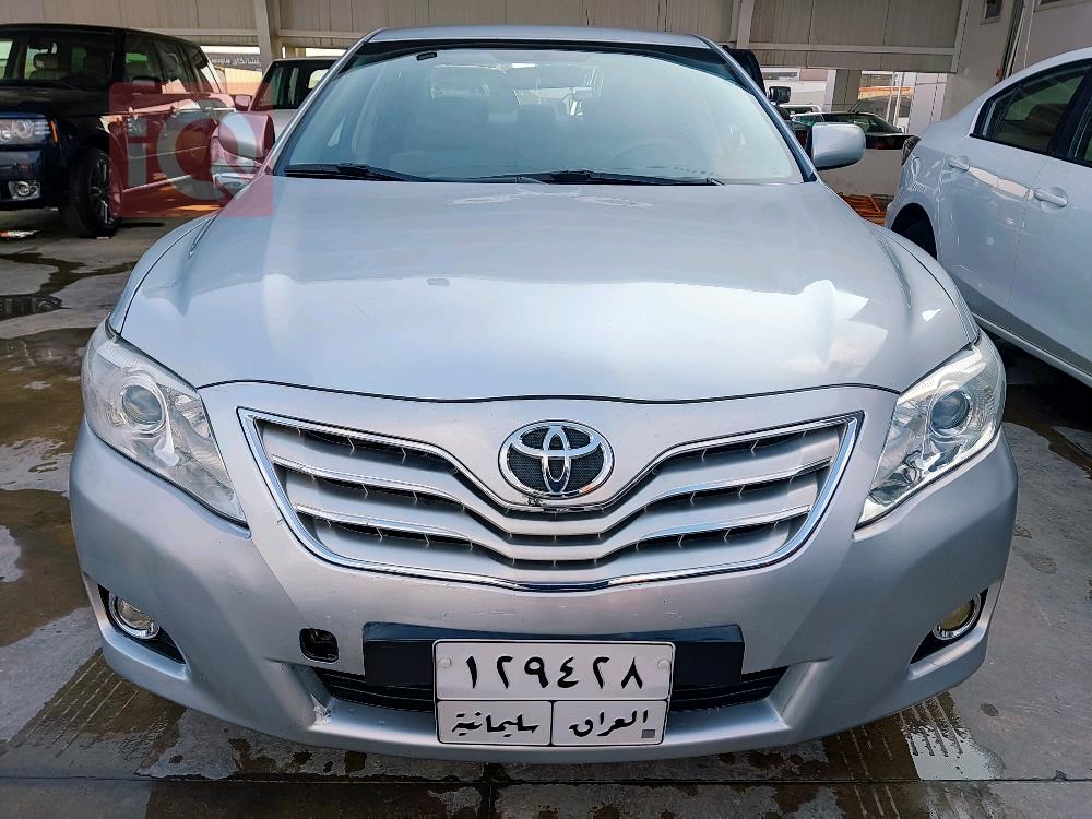 تۆیۆتا کامری